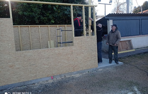 CONSTRUCTION DU LOCAL DE STOCKAGE MATERIEL